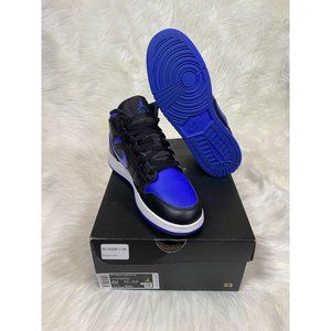 air jordan 1 retro mid size 6.5y